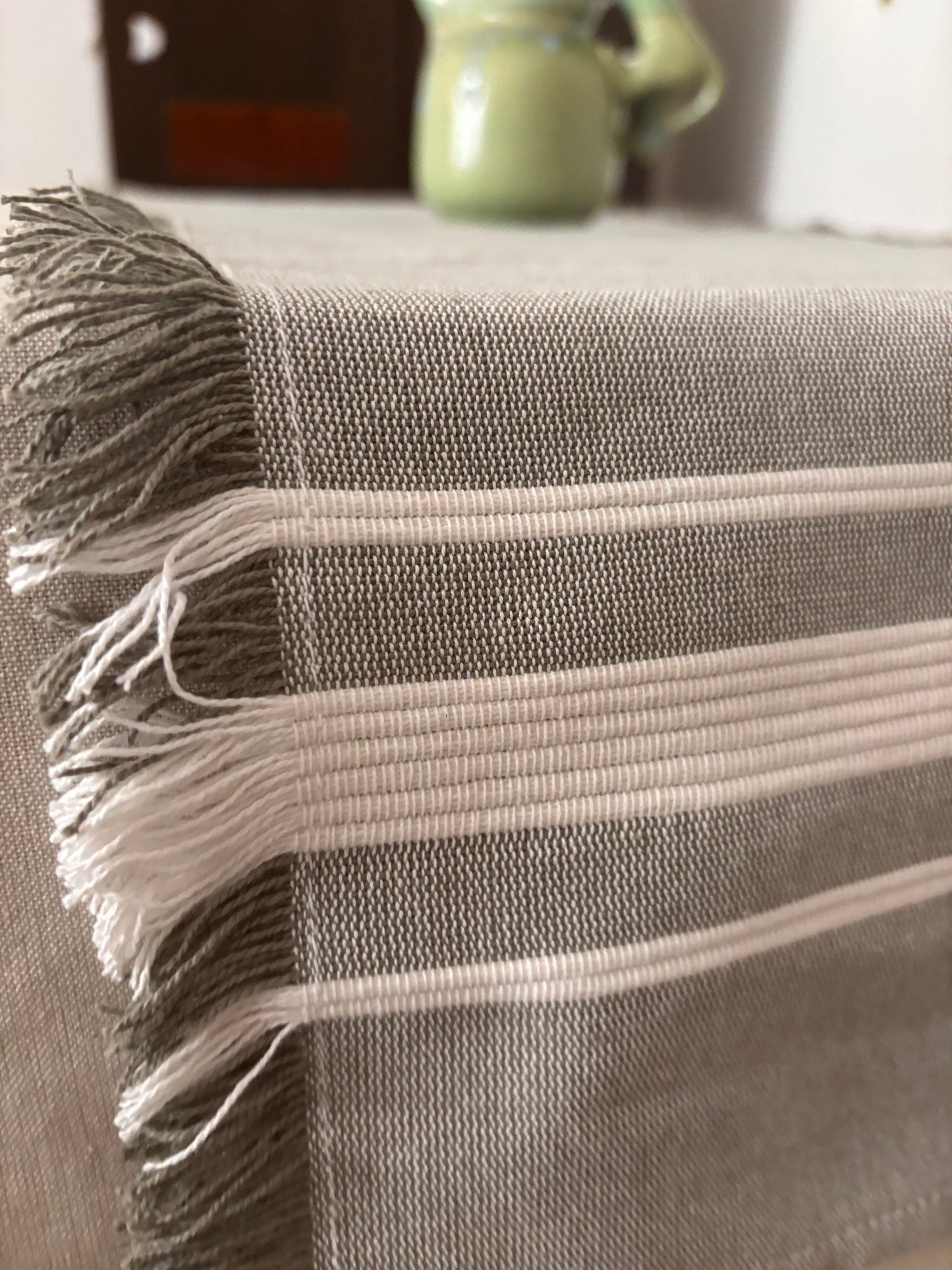 Woven Fringed 4-seater Cotton Runner