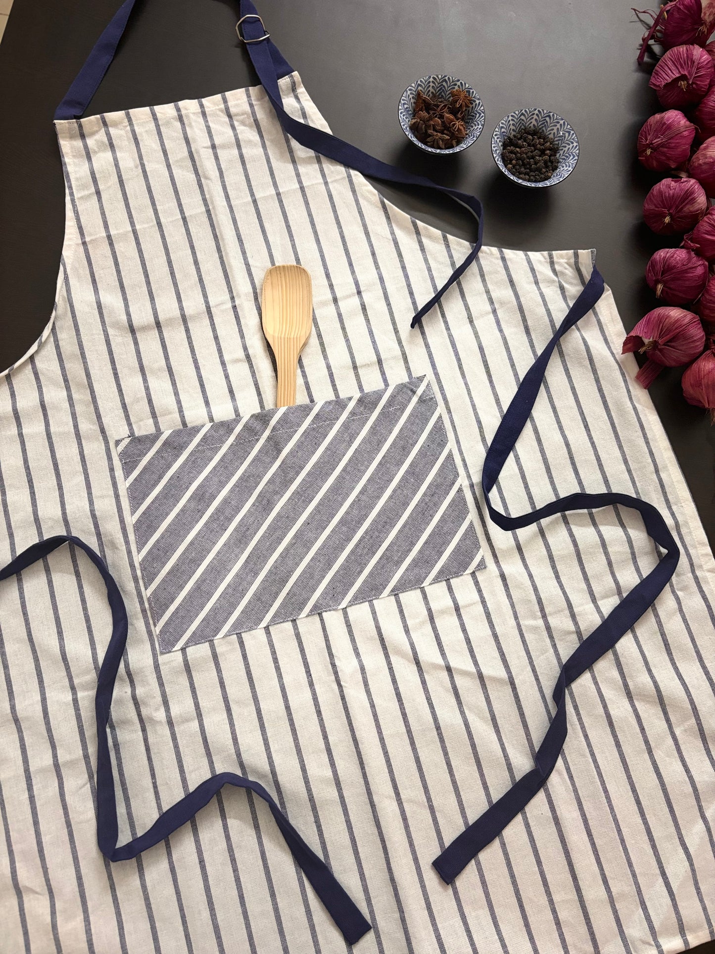 Kitchen Apron Stripes Adjustable straps